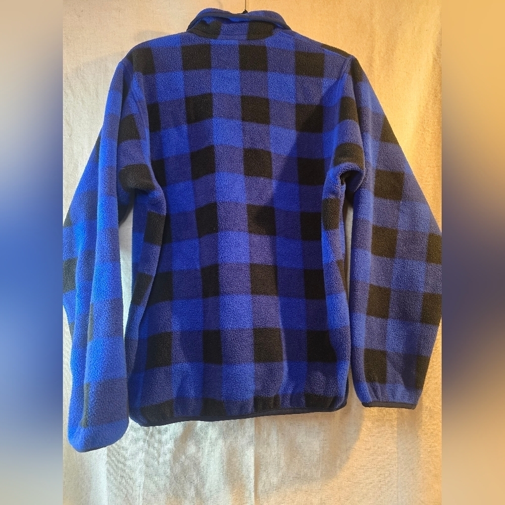 Patagonia Synchilla Blue and Black . - Picture 2 of 4